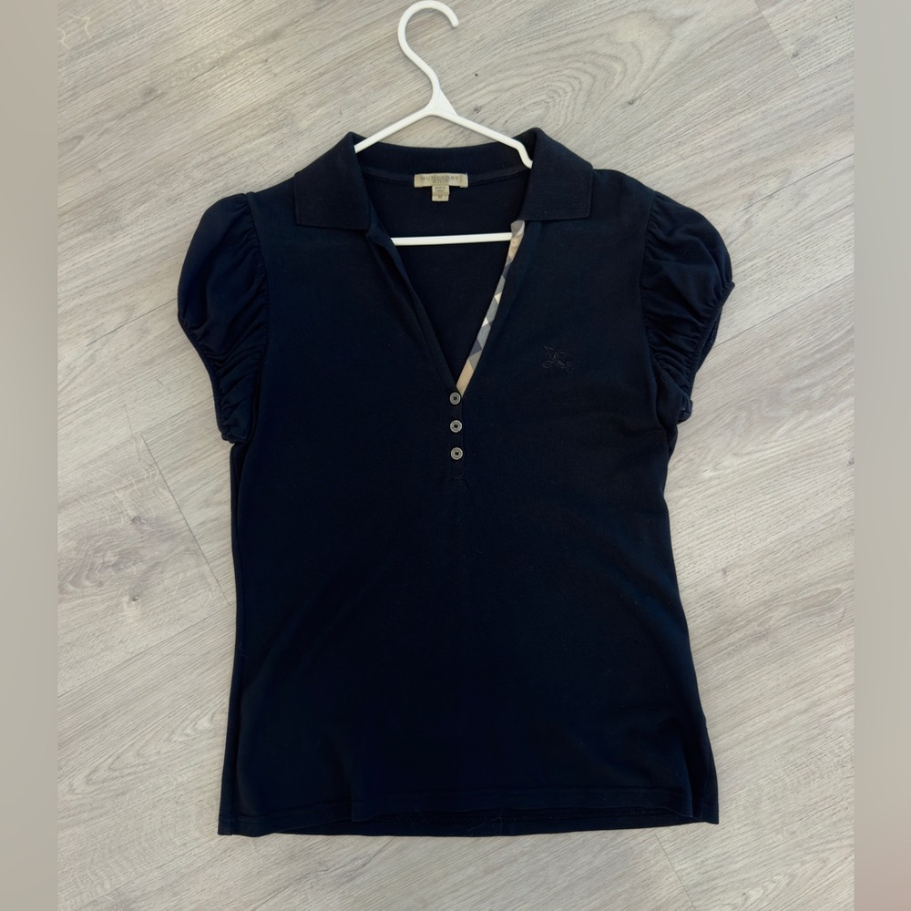 Authentic Burberry women’s polo size medium
